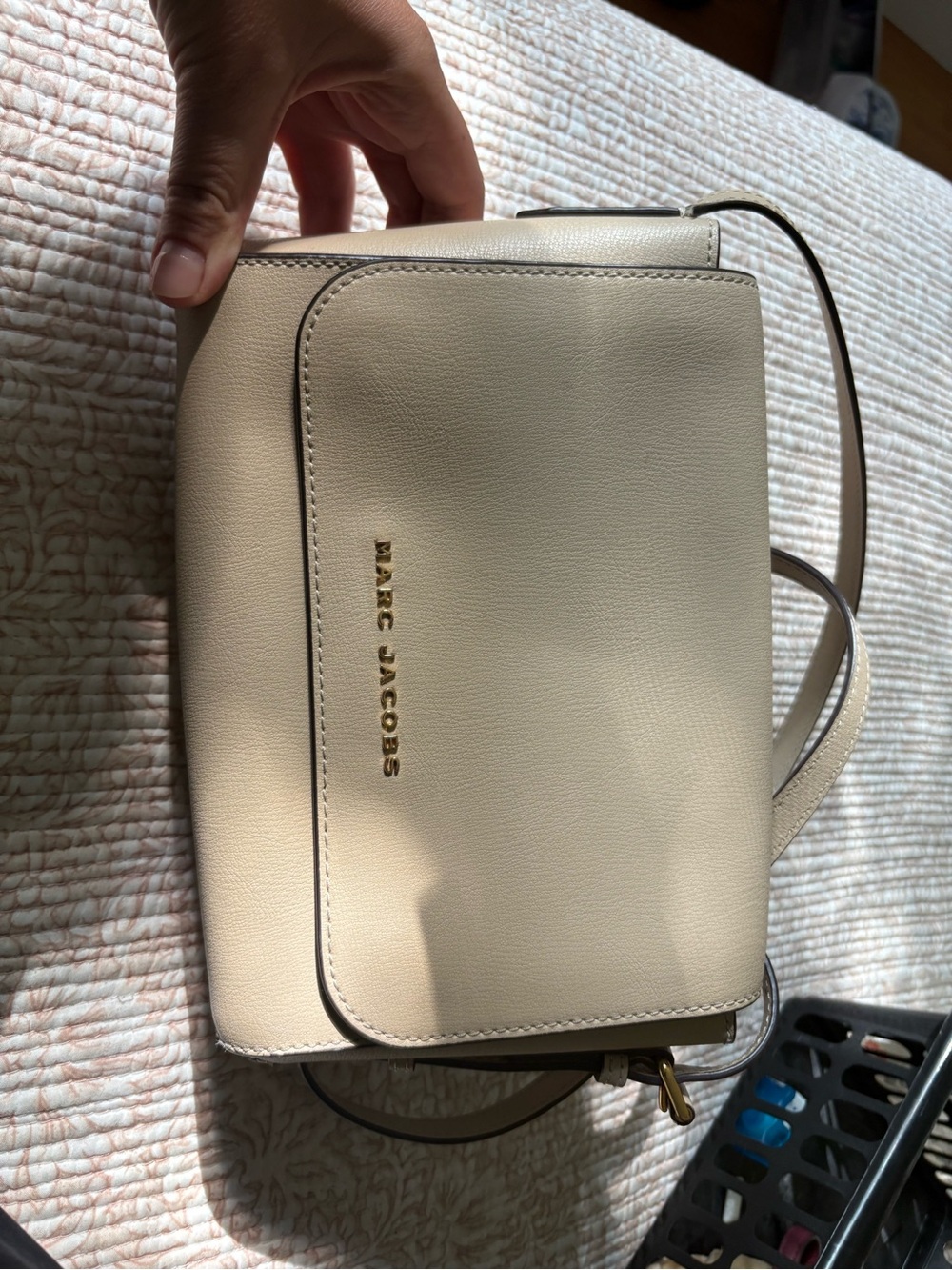 Marc Jacobs Cream Leather Crossbody Bag with Gold Logo